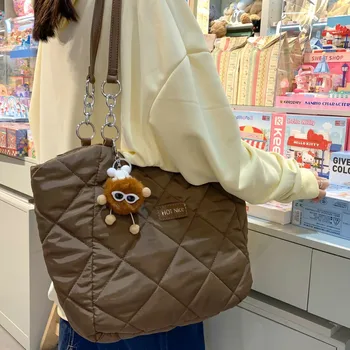 Памучен дамски чанта с насипни накладки, зимни топло модерна дамска чанта през рамо с голям капацитет, найлон стеганая решетчатая чанта с горната дръжка