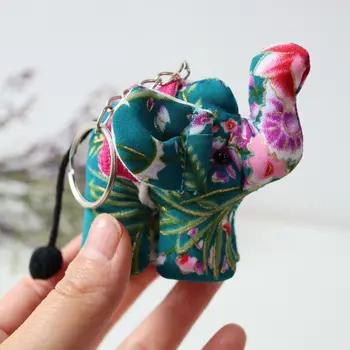 Креативен малък текстилен ключодържател във формата на слон, прекрасна чанта, окачване, ключовете за колата, Подвесное декорация, Подарък, туристически сувенир