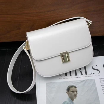 Дамски малка квадратна чанта 2023, нова чанта за подмишниците, чанта за тофу през рамо, модерен дамски чанта от гладка кожа на едното рамо